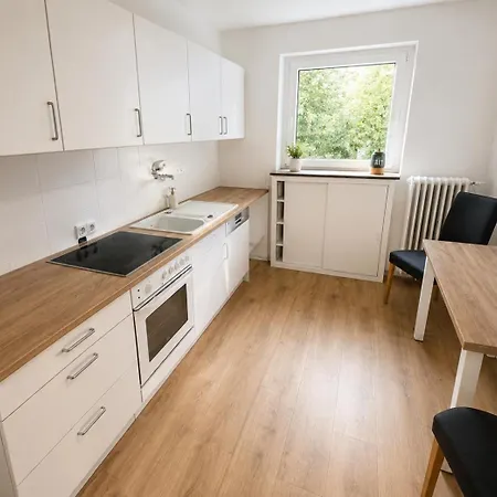 Apartamento Zentrumsnahe Für Bis Zu 3 Personen *